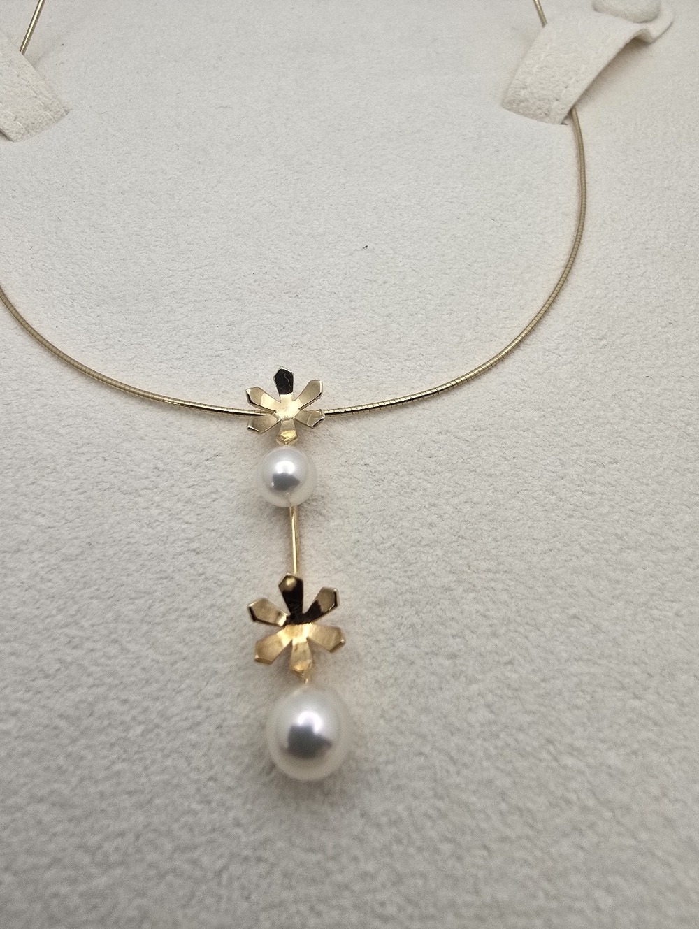 Rare Estate Mikimoto 18K Yellow Gold Pearl Flower Drop Necklace - Picture 4 of 9